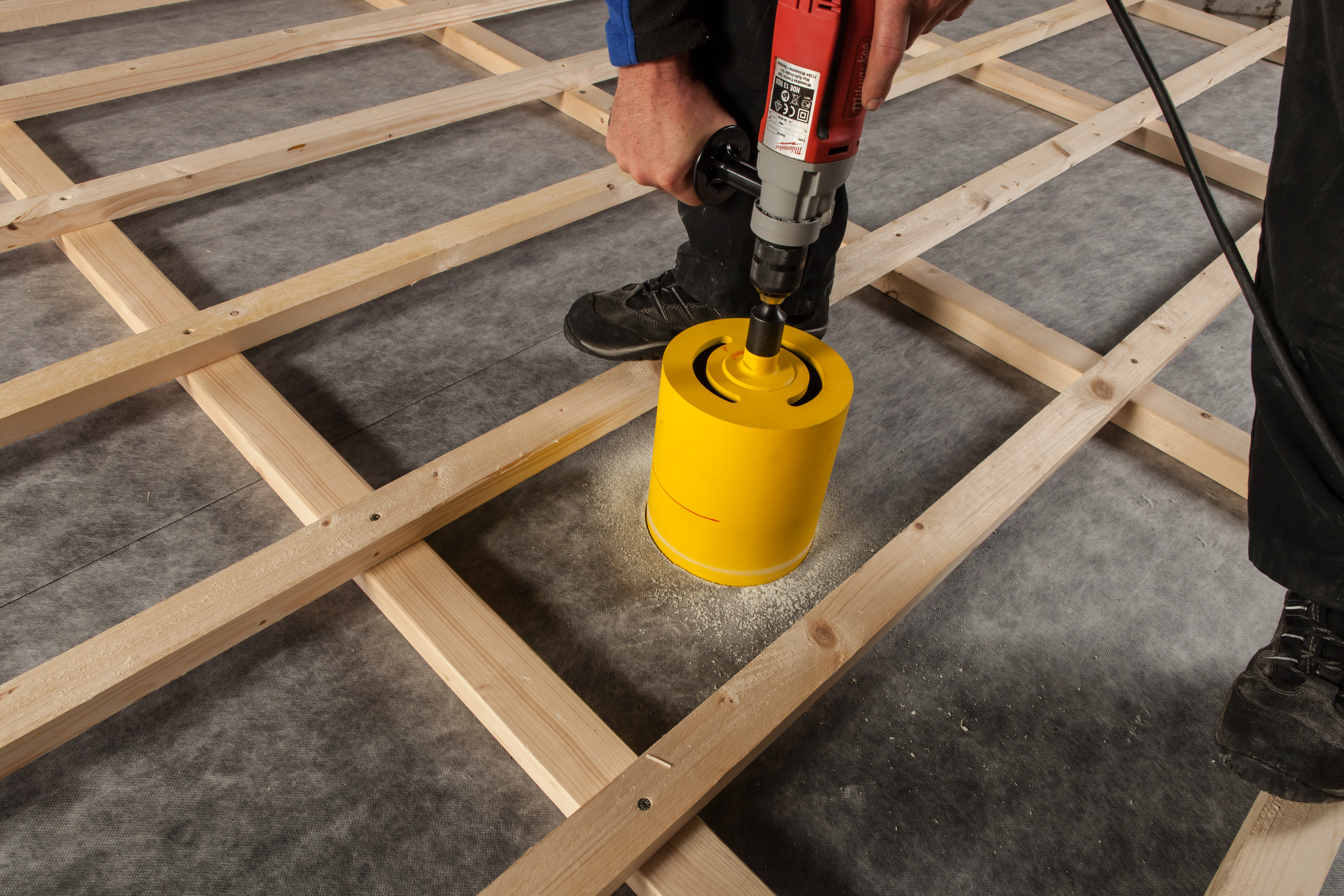 Dämmung durchtrennen