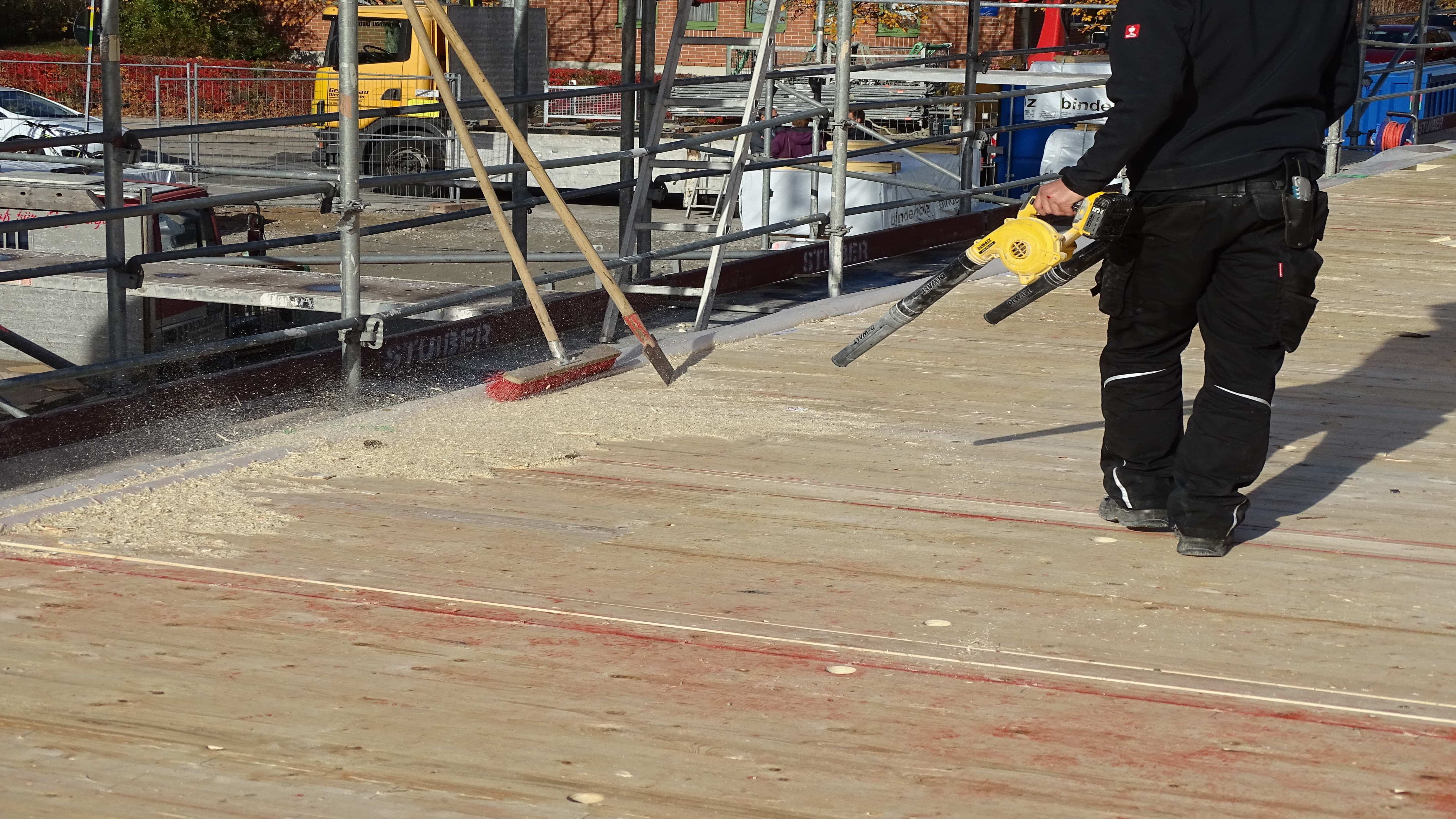 Lose Bestandteile entfernen