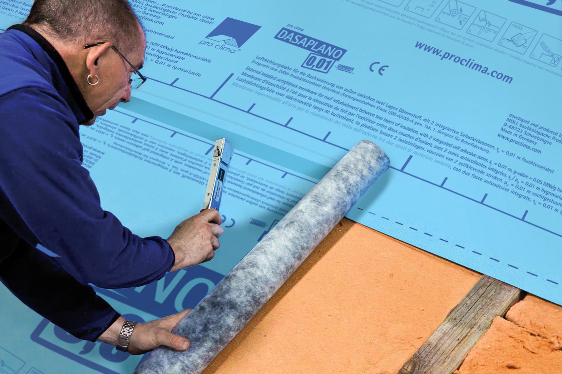 Bahn ausrollen und antackern