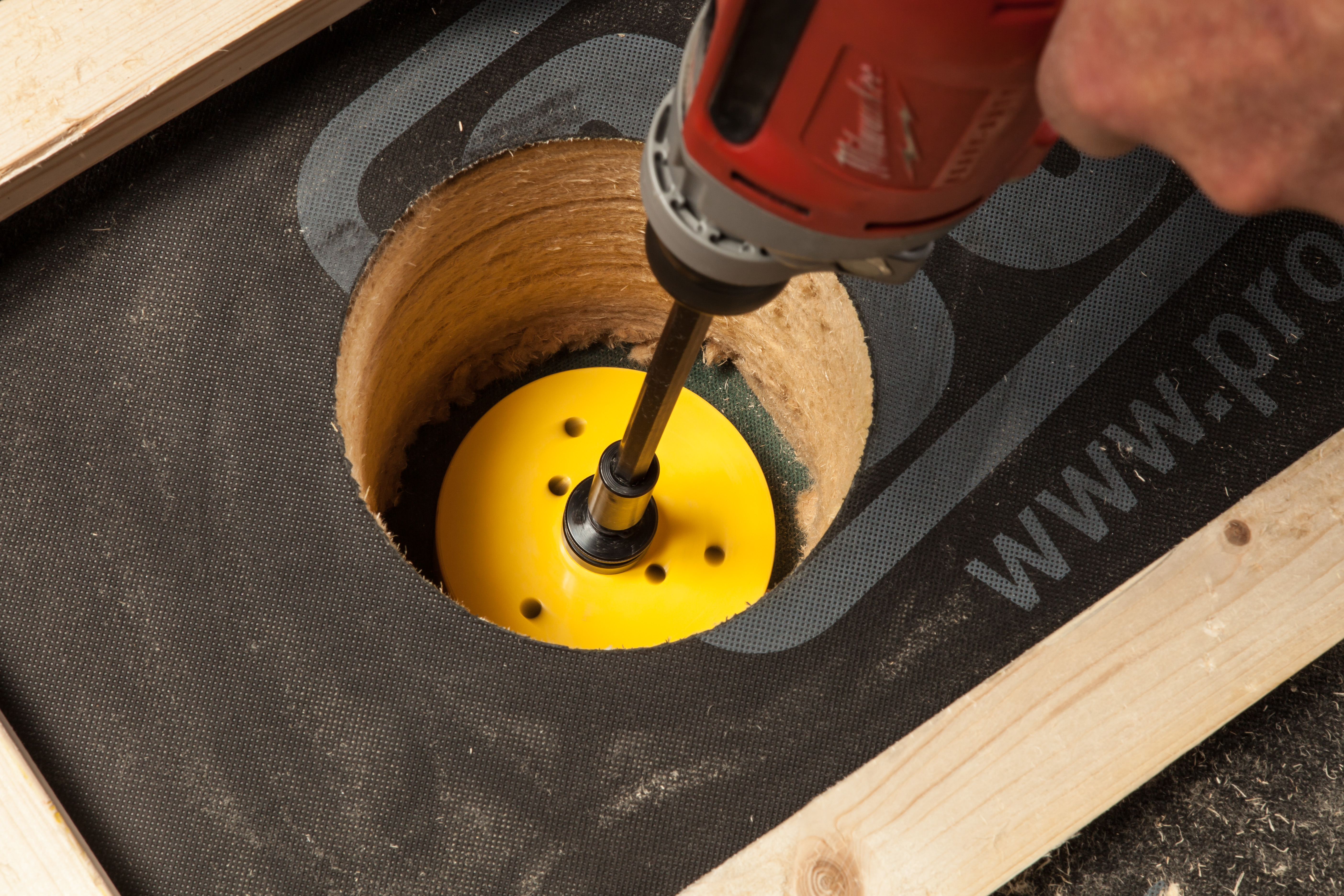 Schalung durchbohren