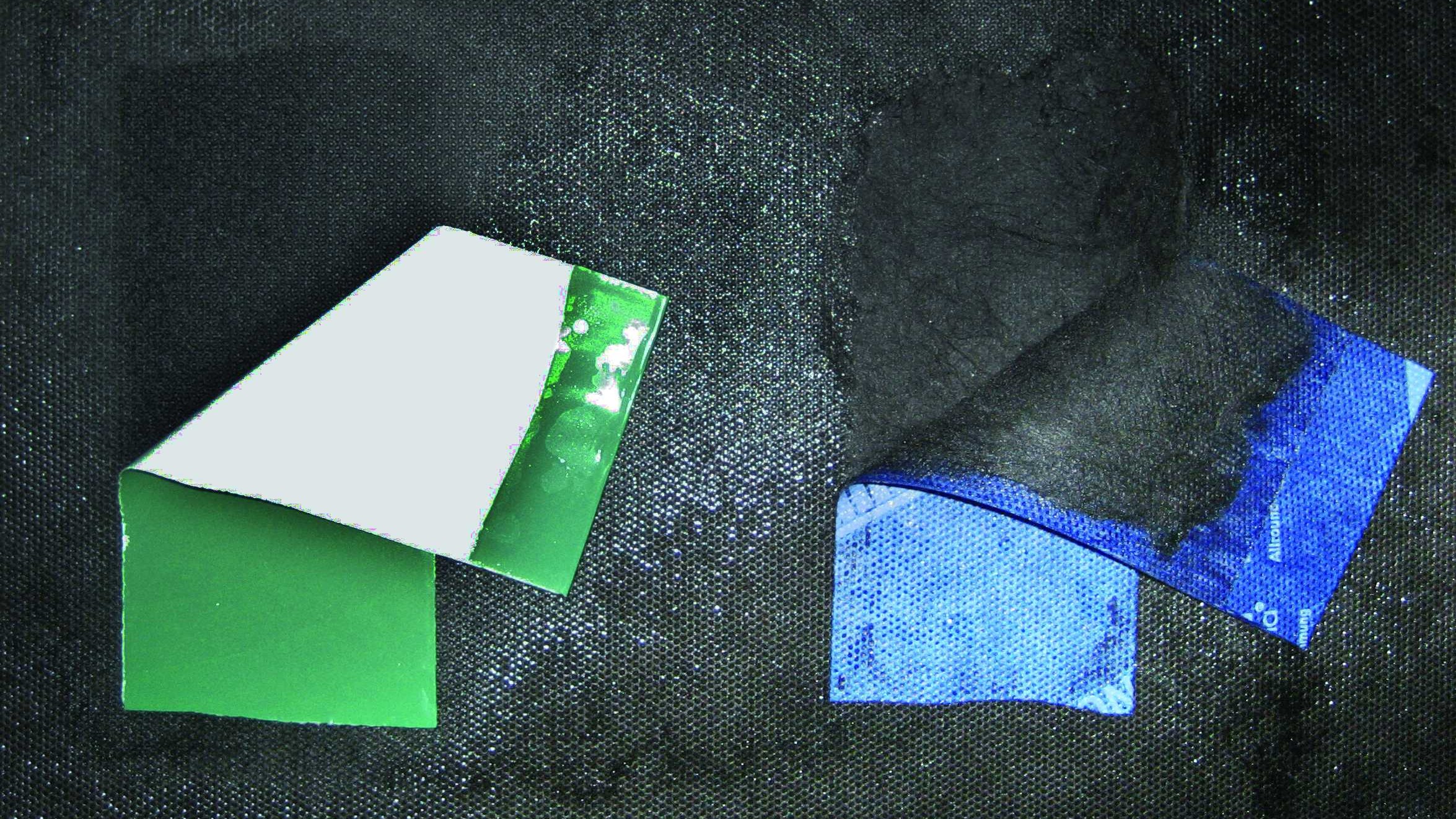 BPhys GD 4ADS 41 wasserfestigkeit klebeband.jpg