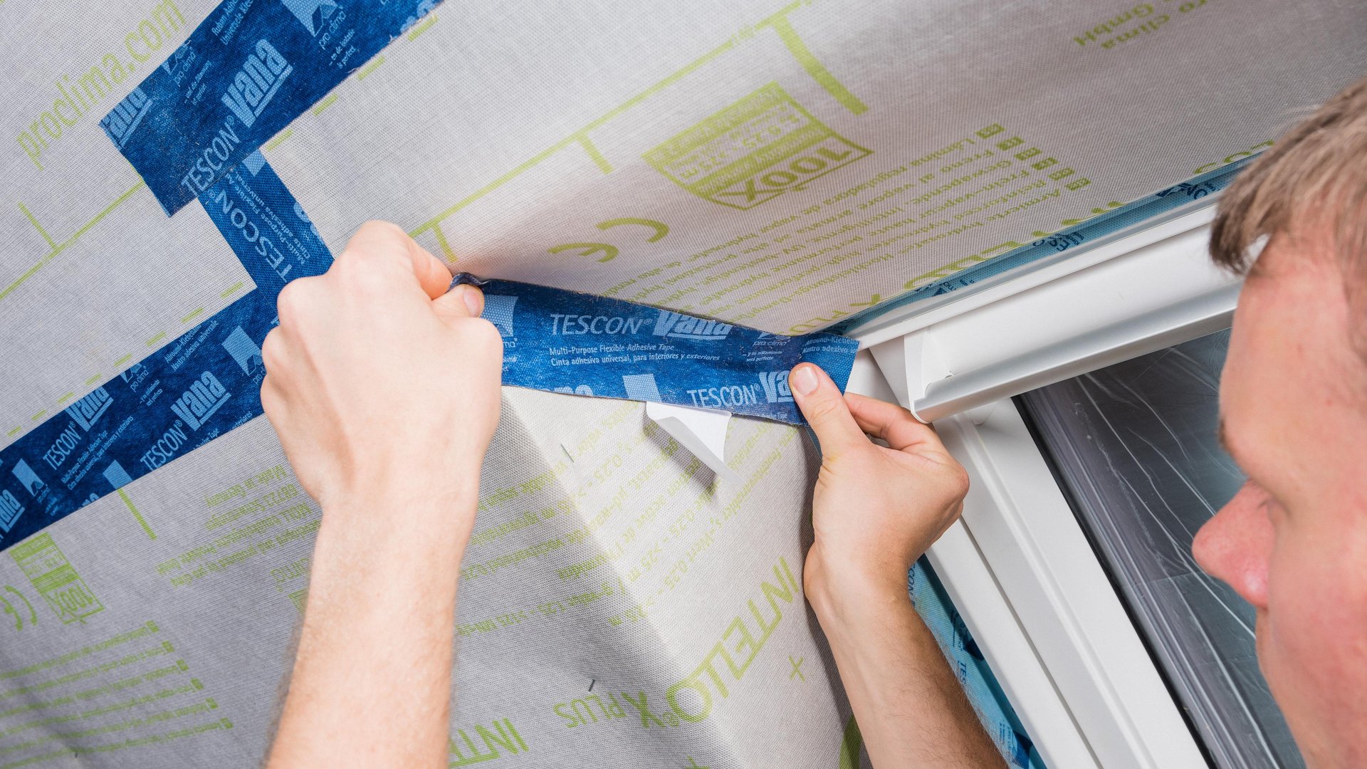 Leibung rundum luftdicht verkleben