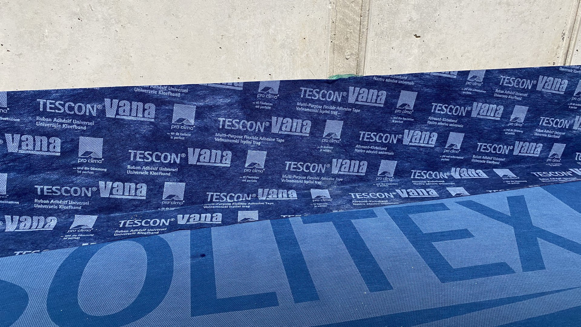 Anschluss an Betonwand