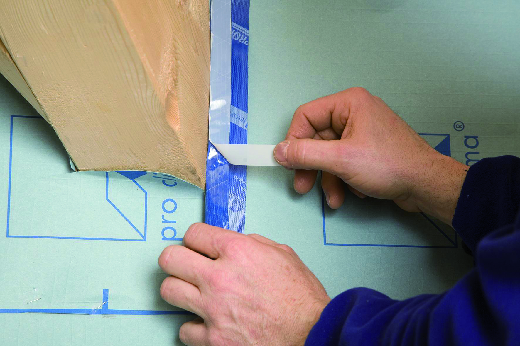 Anschluss an Balkendurchdringung