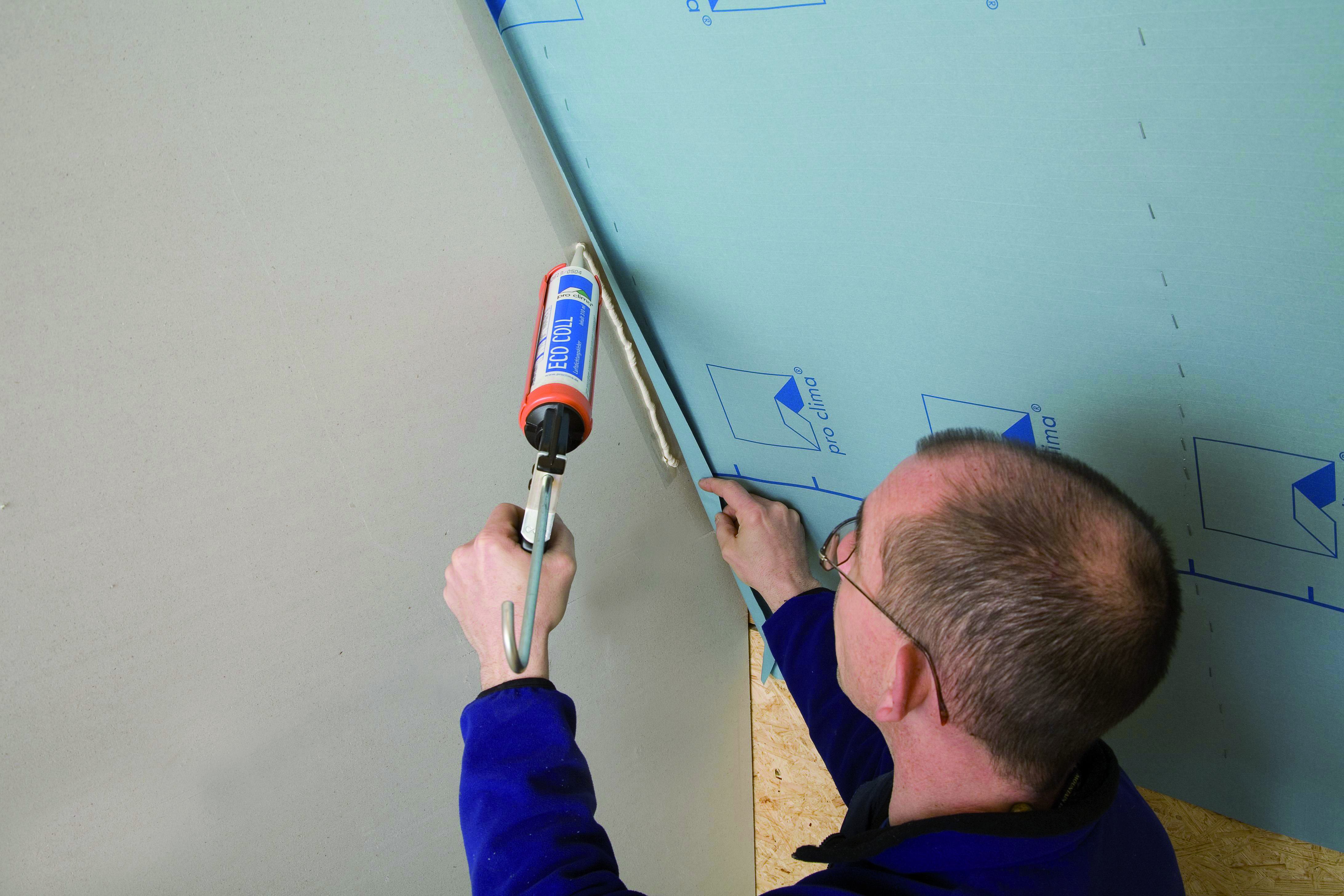 Anschluss an verputzte Giebelwand