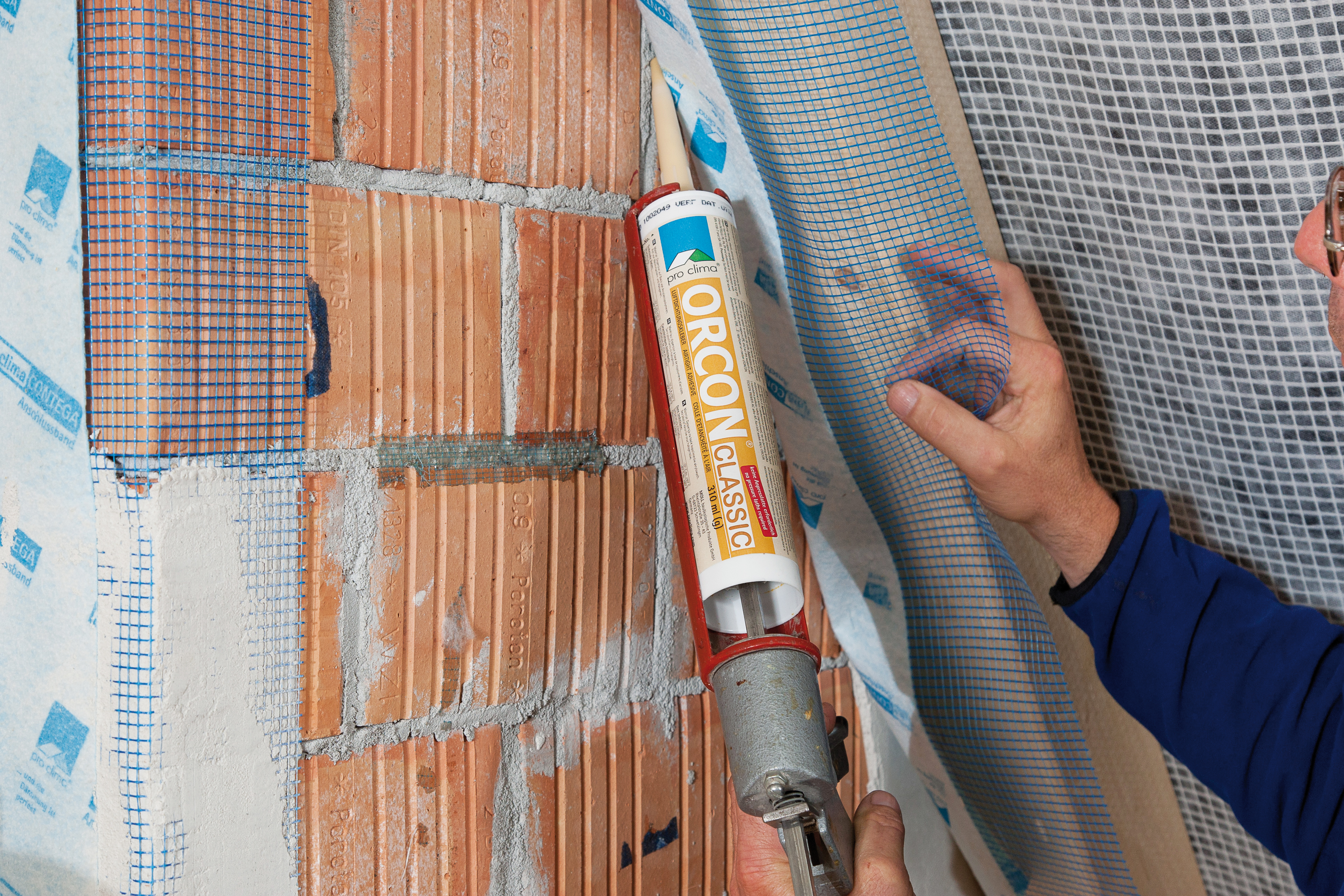 Anschluss an noch unverputzte Wand