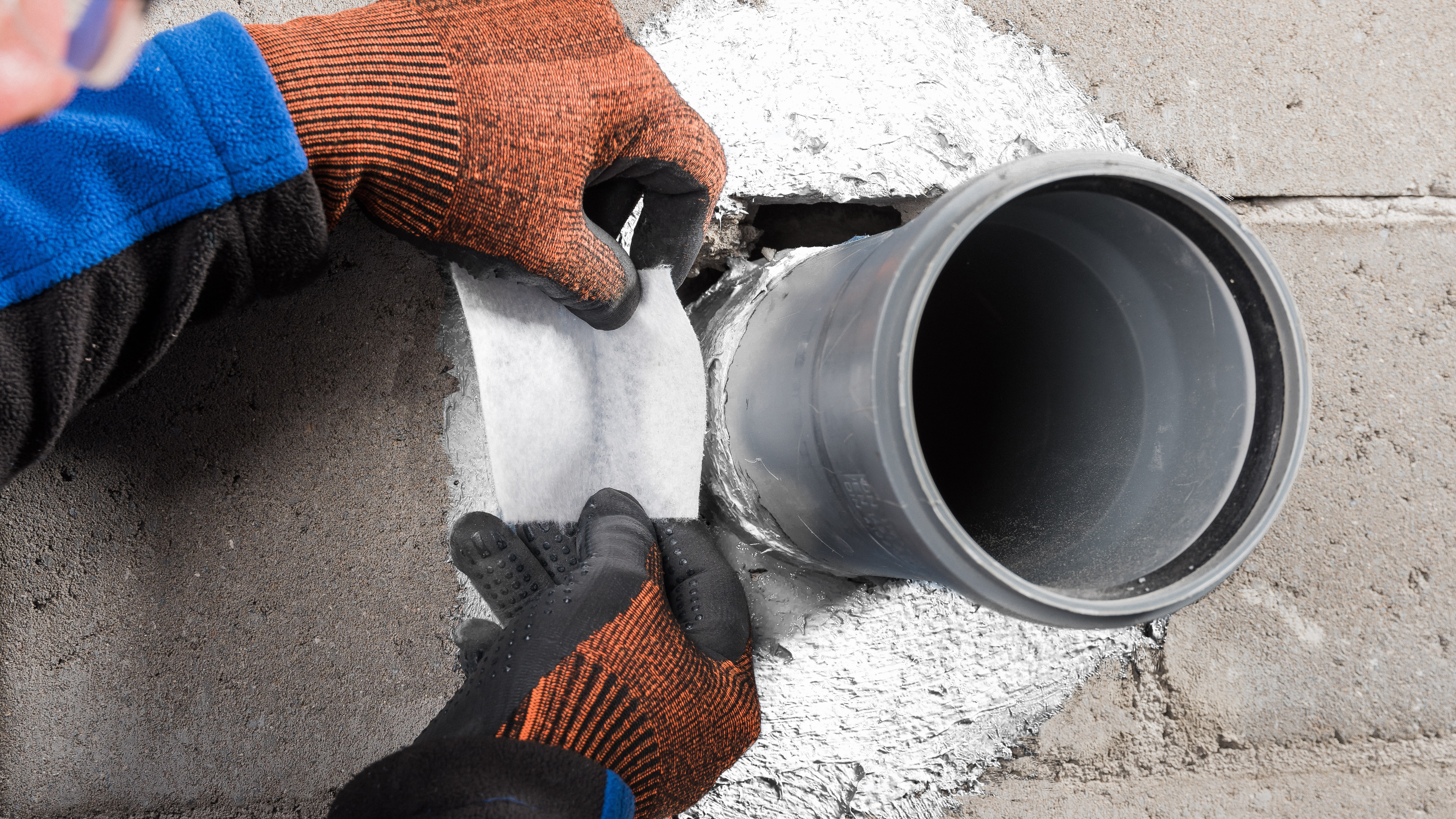 Erste Vlieslage einlegen